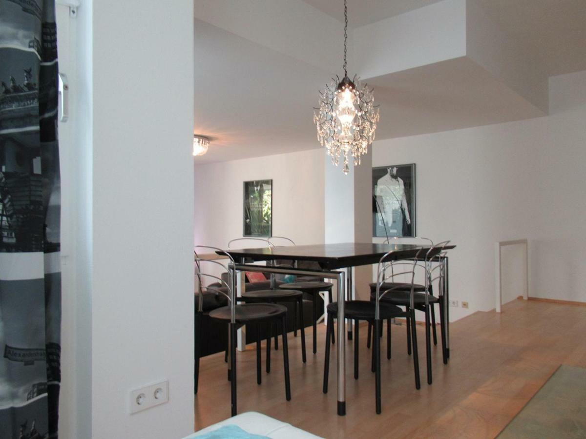 Appartement Luxus Im Penthouse Stil Im Beliebten Grunewald In Berlijn